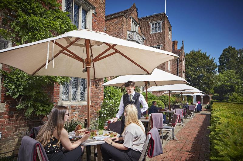 ホテル Great Fosters   Near Windsor