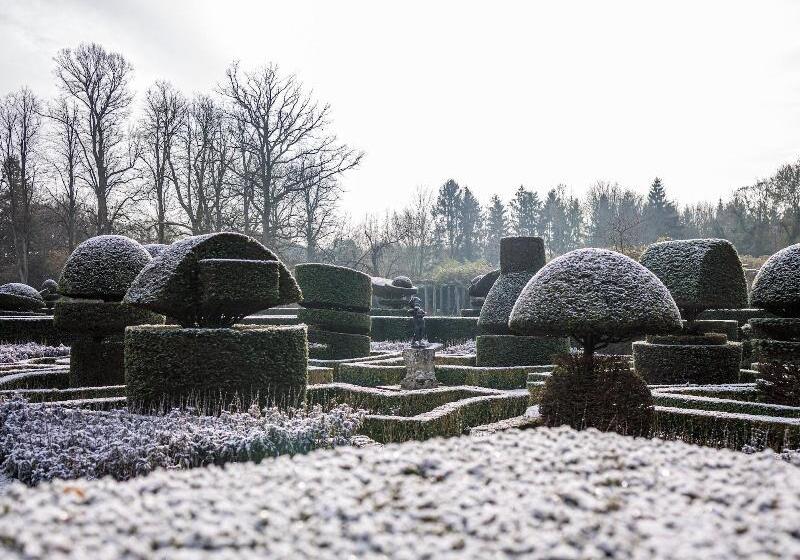 호텔 Great Fosters   Near Windsor