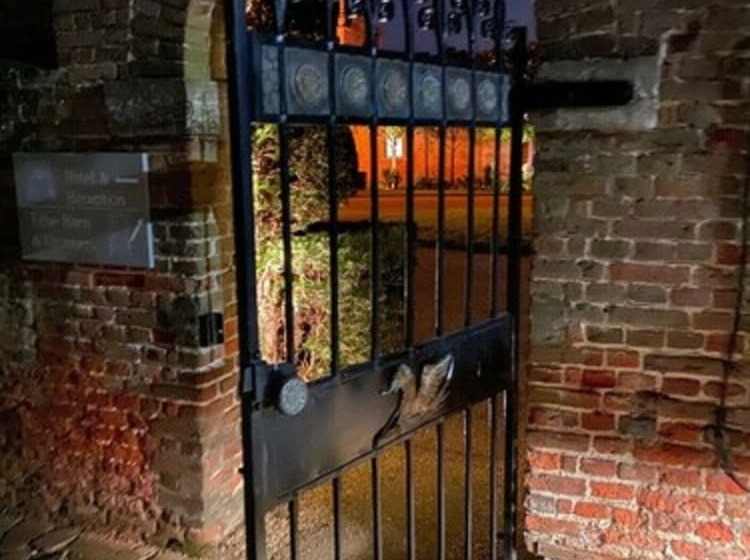 فندق Great Fosters   Near Windsor