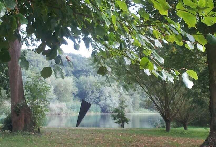 호텔 Great Fosters   Near Windsor