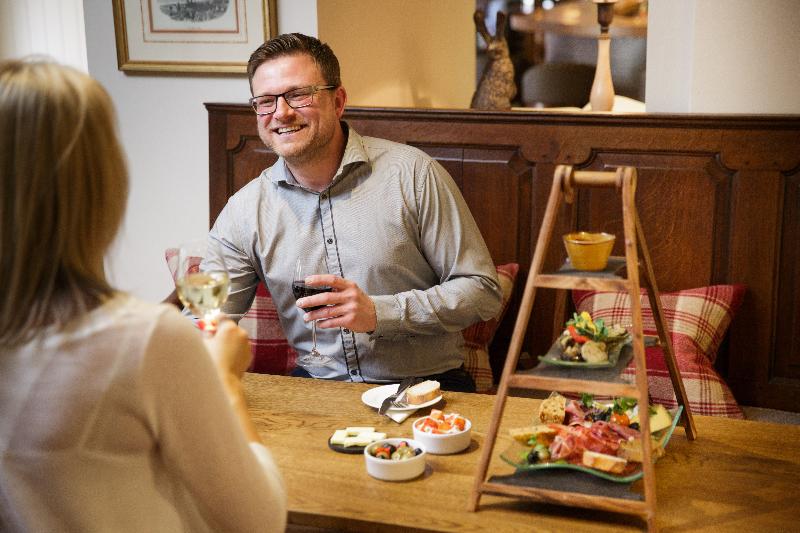 Отель Greenhills Country House