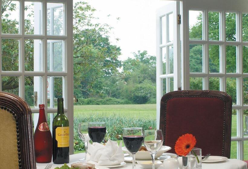 ホテル Grovefield House