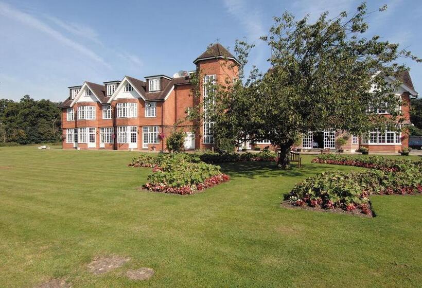 ホテル Grovefield House