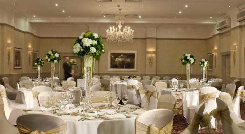 Отель Hendon Hall