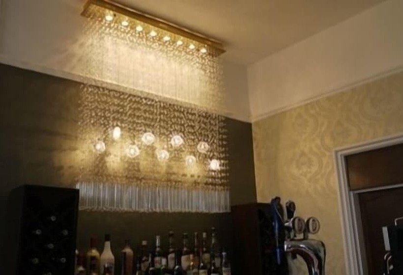 בית מלון כפרי Hillcrest