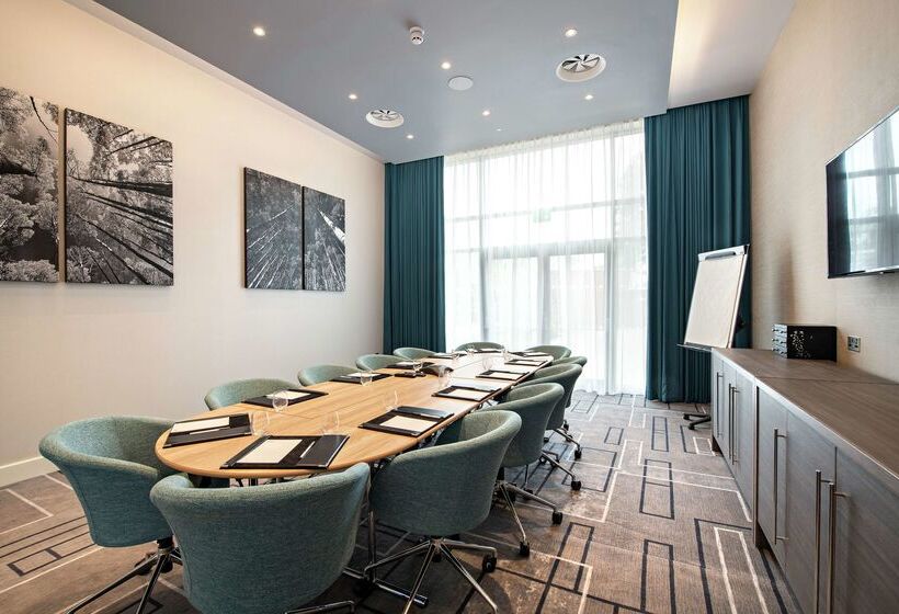 فندق Hilton Garden Inn Abingdon Oxford