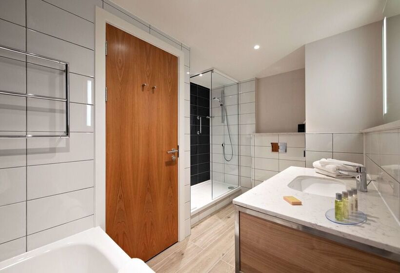 فندق Hilton Garden Inn Abingdon Oxford