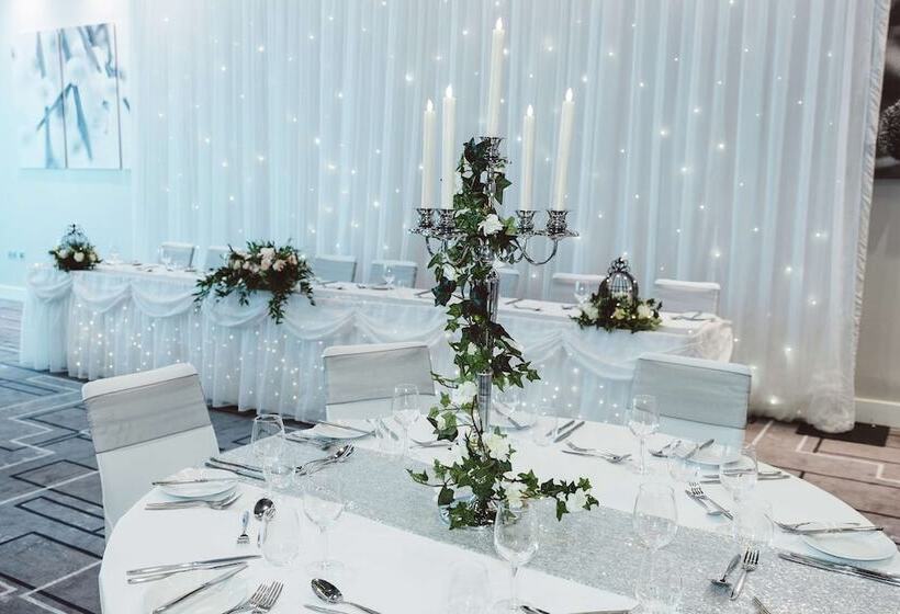 فندق Hilton Garden Inn Abingdon Oxford