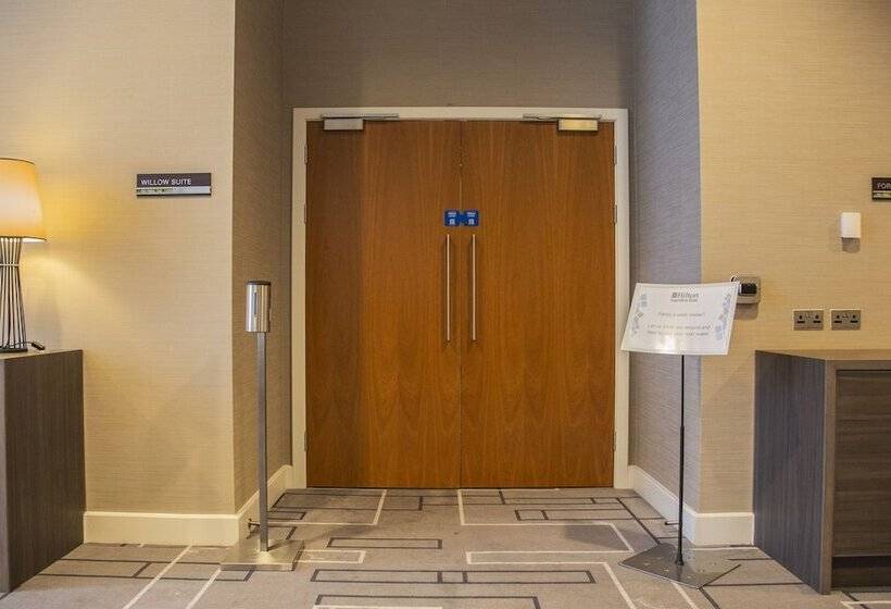 فندق Hilton Garden Inn Abingdon Oxford