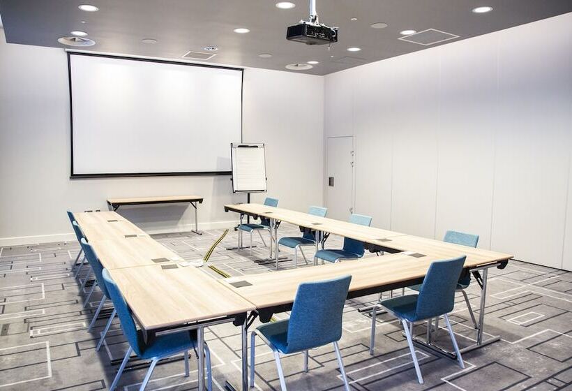 فندق Hilton Garden Inn Abingdon Oxford