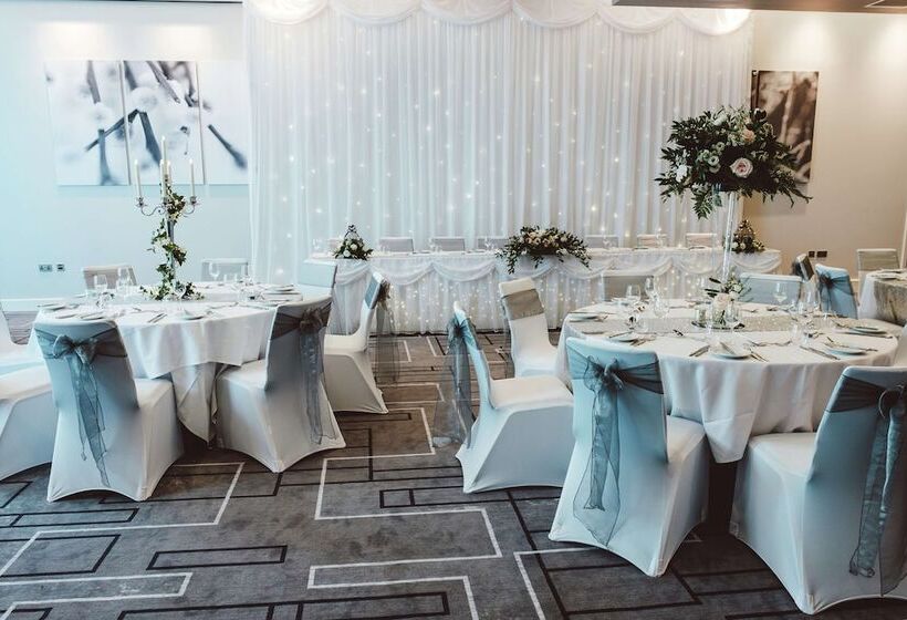 فندق Hilton Garden Inn Abingdon Oxford