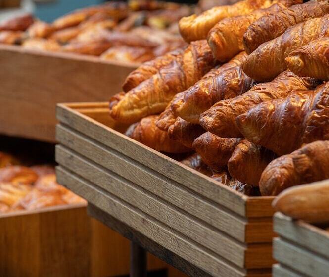 Отель Hilton London Gatwick Airport