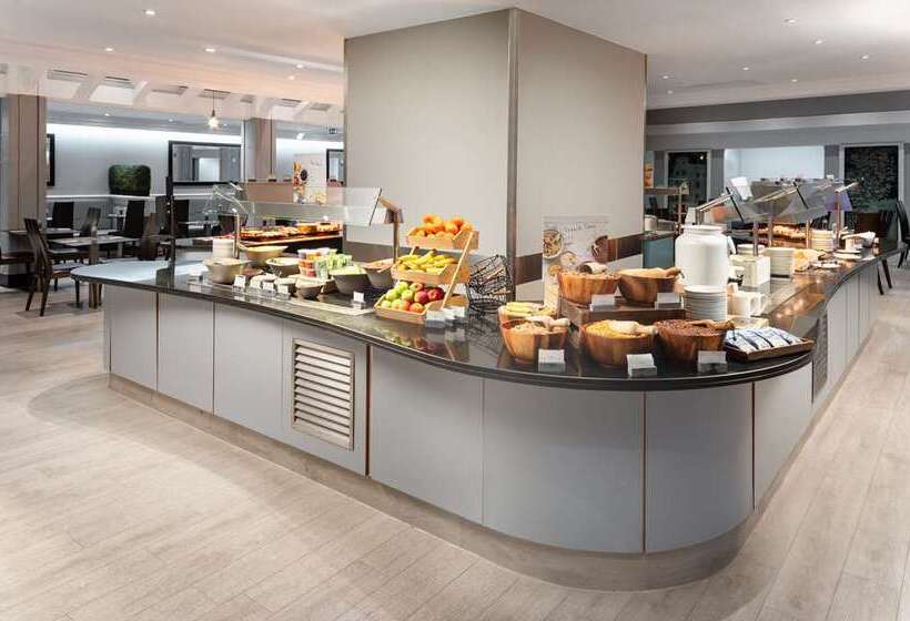 هتل Hilton London Kensington