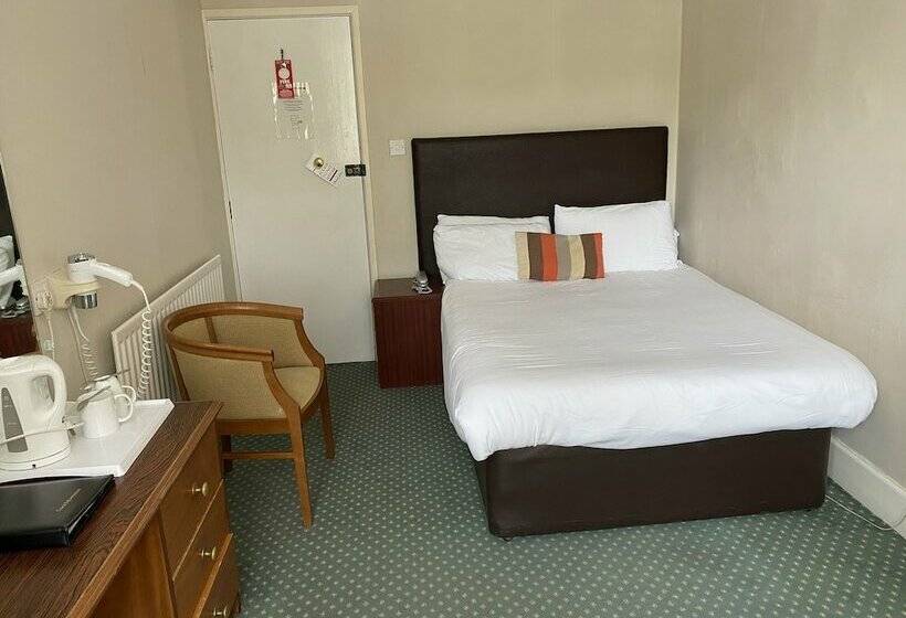 ホテル Hinton Firs