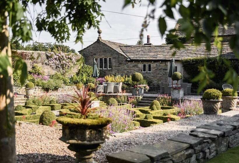 Отель Holdsworth House