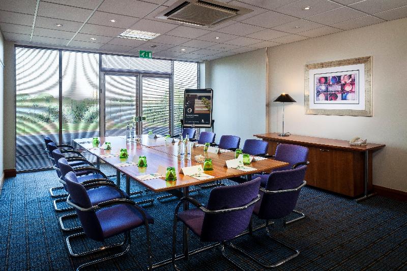 هتل Holiday Inn Basildon, An Ihg