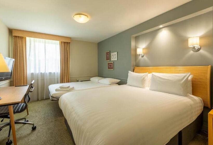 فندق Holiday Inn Brentwood, An Ihg