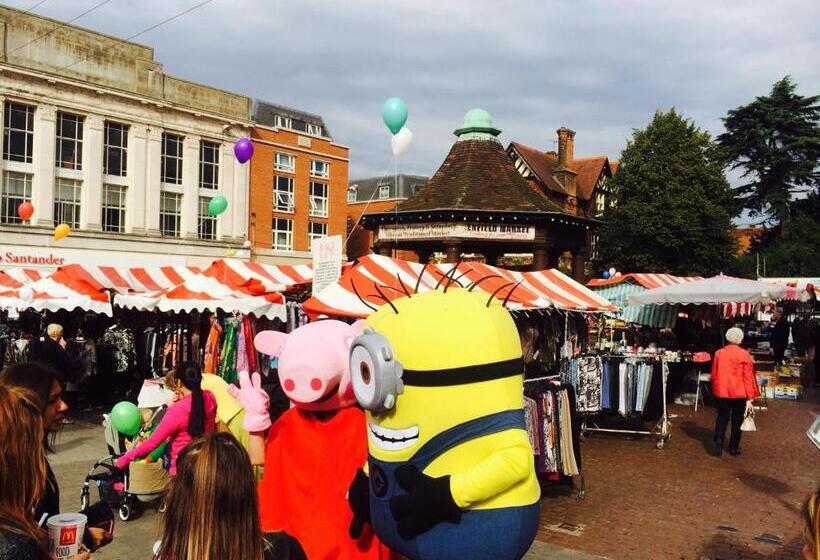 ホテル Holtwhites