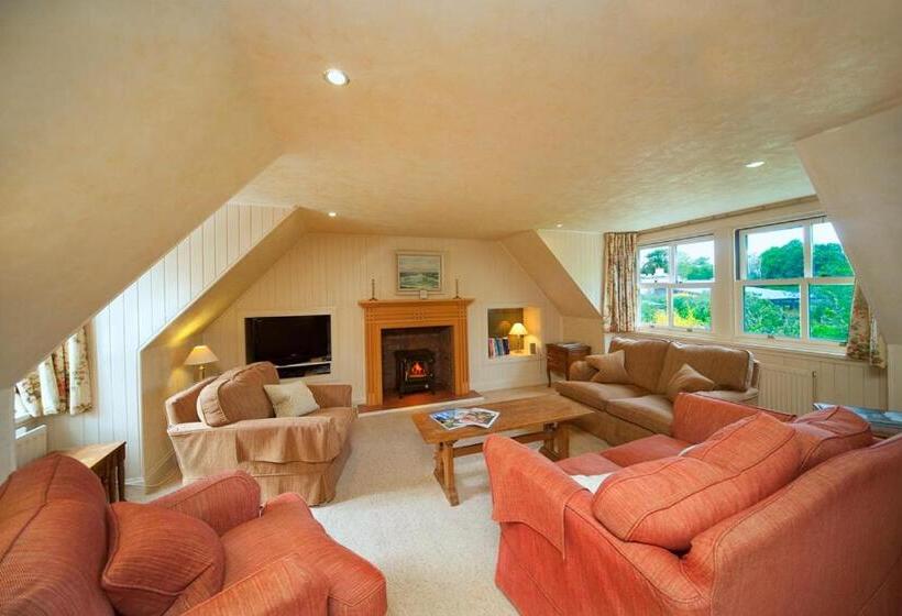 Isle Of Eriska Hotel Spa & Island