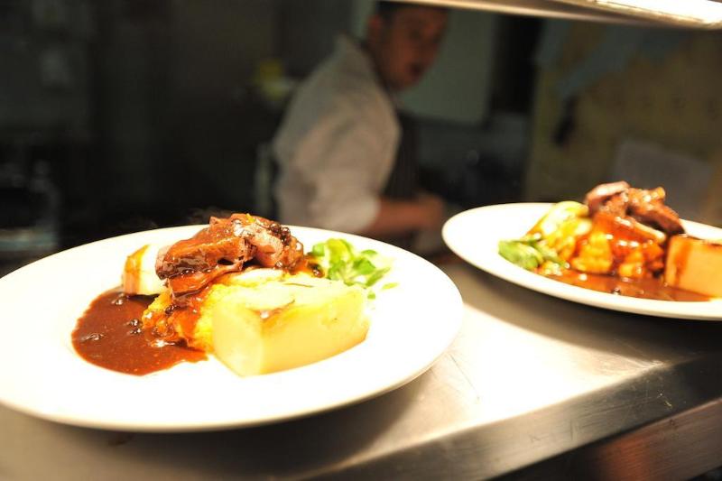 호텔 Keswick Country House