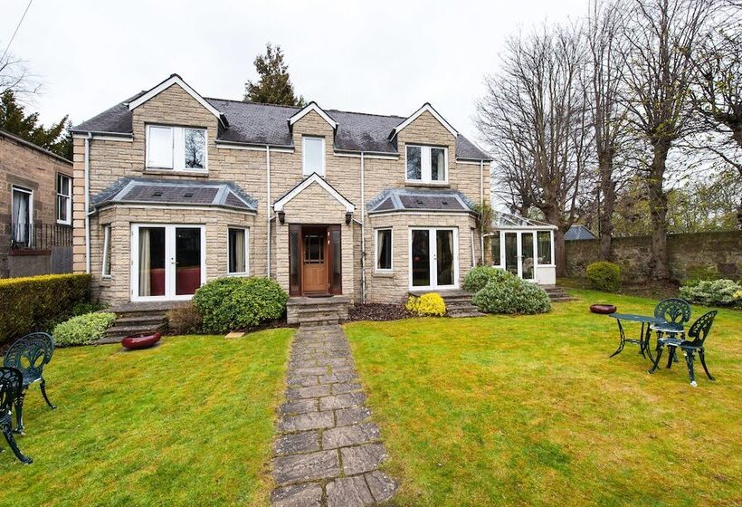 בית מלון כפרי Kildonan Lodge