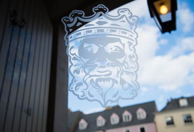 ホテル Kings Head