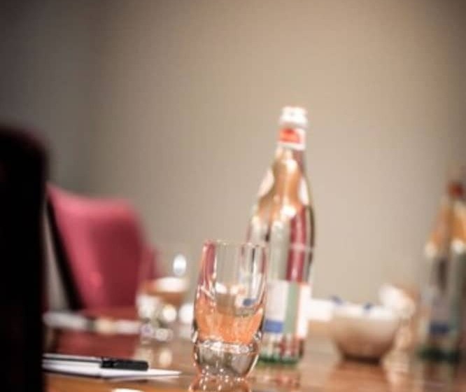 ホテル Kings Head