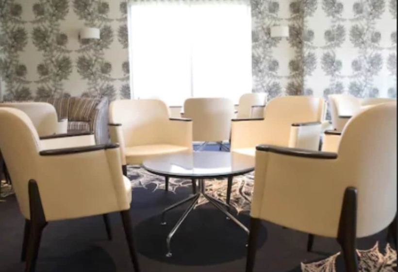 Отель Kingsmills