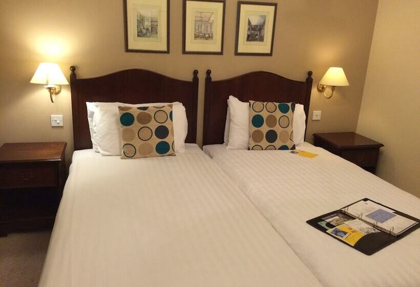 호텔 Kingston Lodge