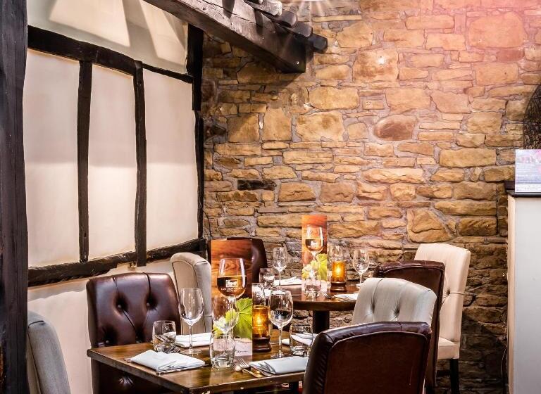 Last Drop Village Hotel & Spa