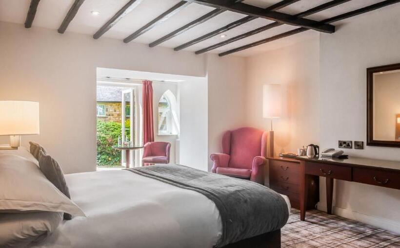 Last Drop Village Hotel & Spa