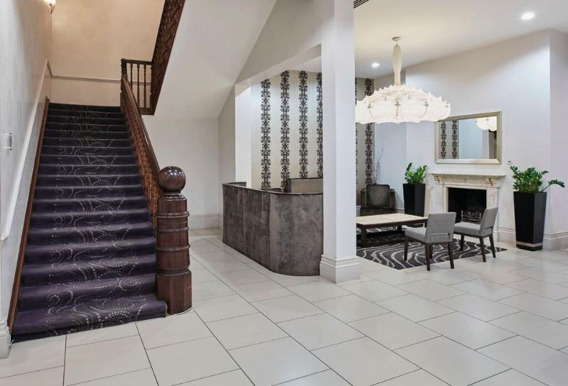 酒店 Leonardo Cardiff