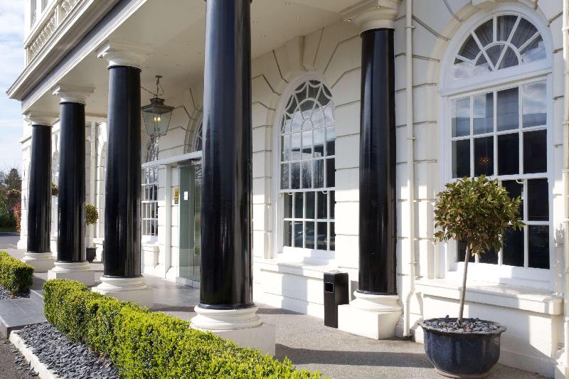 London Croydon Aerodrome Hotel, Bw Signature Collection