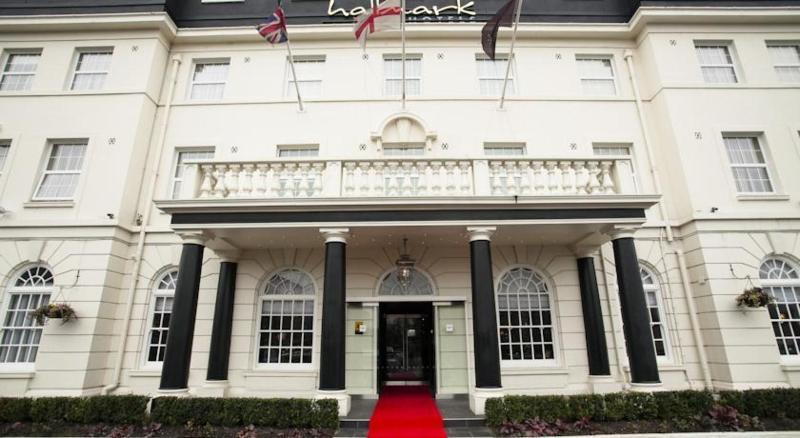 London Croydon Aerodrome Hotel, Bw Signature Collection