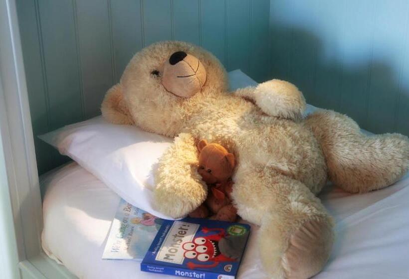 호텔 Luccombe Hall