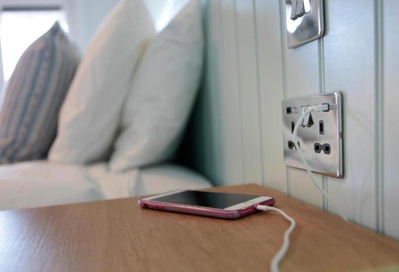 호텔 Luccombe Hall