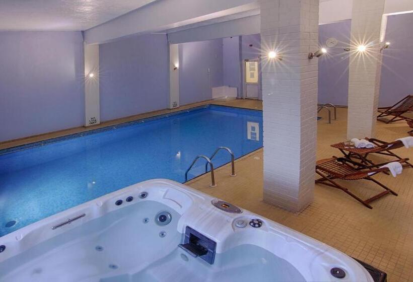 호텔 Luccombe Hall