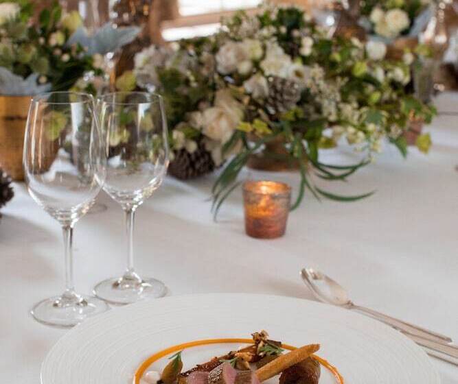 Отель Lucknam Park