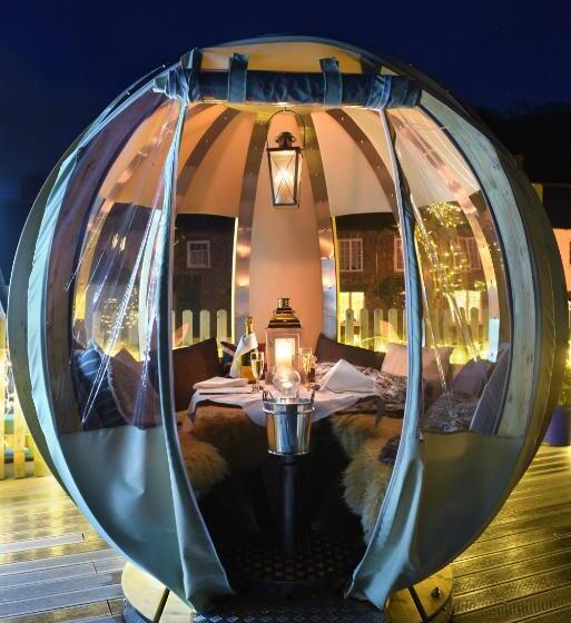 فندق Luttrell Arms