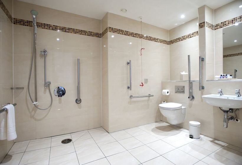 בית מלון כפרי Macdonald Norwood Hall