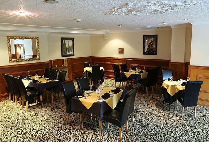 ホテル Maes Manor Country