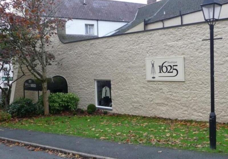 בית מלון כפרי Mariners