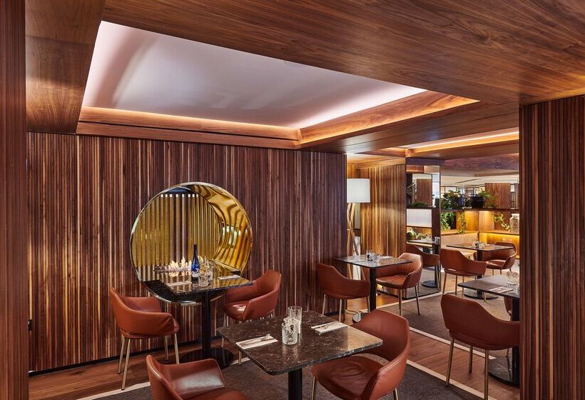 酒店 Melia White House