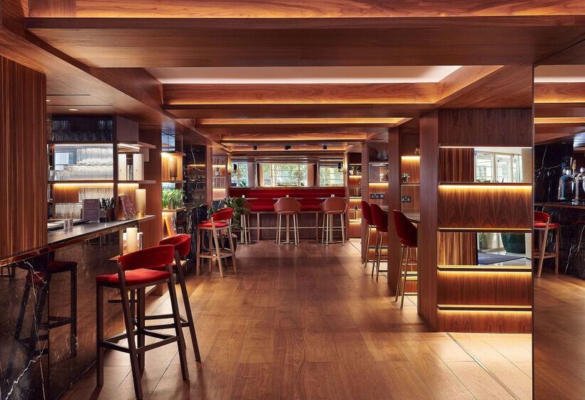 酒店 Melia White House