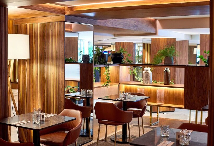 酒店 Melia White House