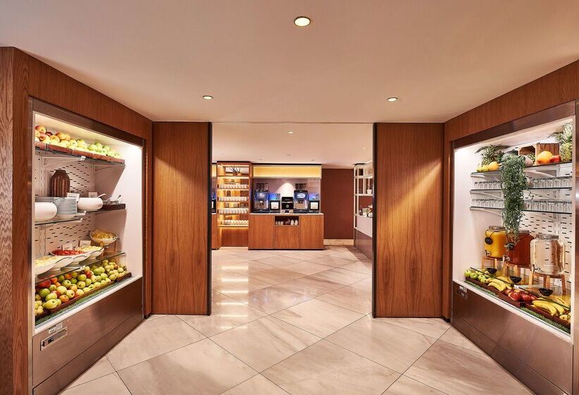 酒店 Melia White House