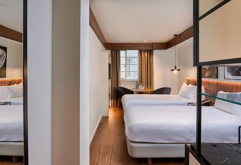 酒店 Melia White House