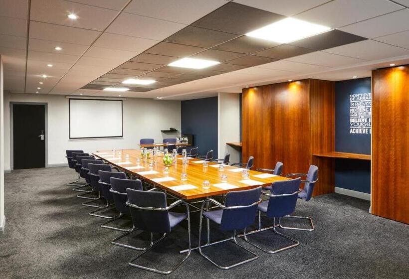 فندق Mercure Birmingham West