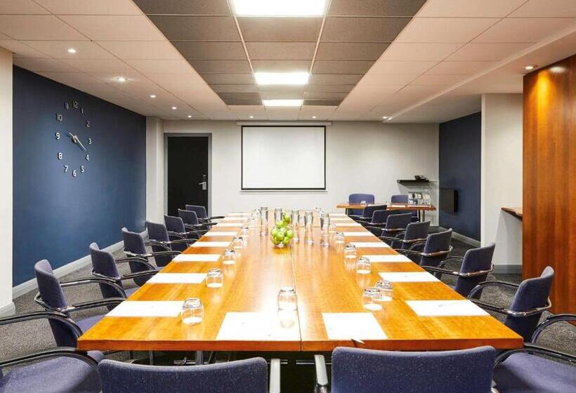 ホテル Mercure Birmingham West