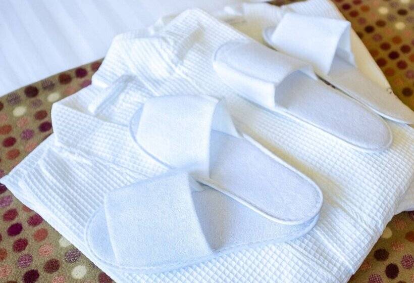 בית מלון כפרי Mercure Bradford Bankfield